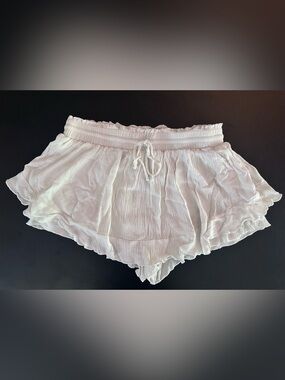 White Crinkled Ruffle Skort